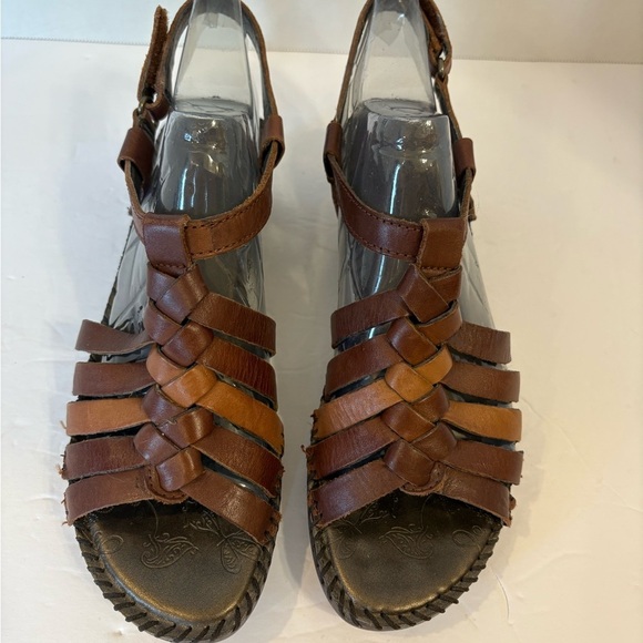 Strictly Comfort brown leather open toe Strappy Roman sandals shoes size 7 M - Picture 12 of 12